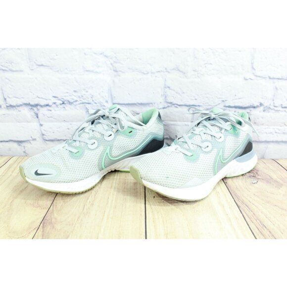 Nike Renew Run Shoes Sneakers CK6360-007 Sky Gray Turquoise Size 7.5 - Picture 2 of 9